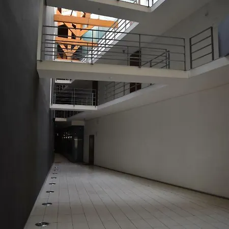 Architect-designed Loft In A Historic Hilltop Neighborhood Διαμέρισμα